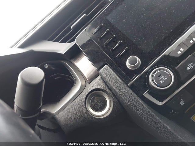 Honda Civic Touring 2020 2HGFC1F96LH104121 Image 16