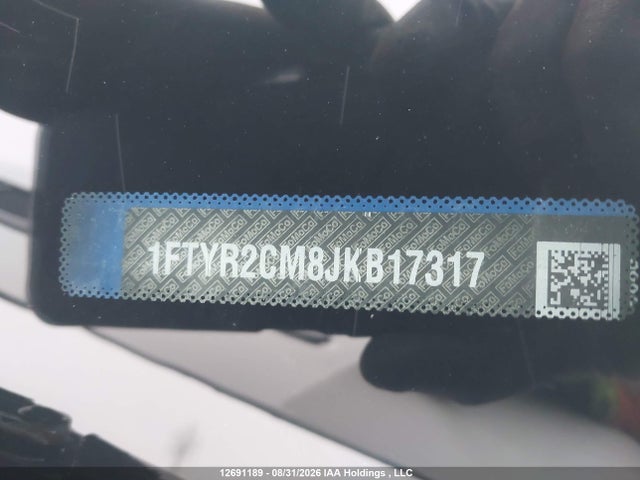 1FTYR2CM8JKB17317 Ford Transit T-250