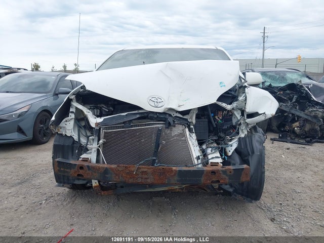 Aukcja sprzedaży 2011 Toyota Sienna, vin: 5TDJK3DCXBS007493, numer aukcji: 12691191