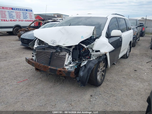 Aukcja sprzedaży 2011 Toyota Sienna, vin: 5TDJK3DCXBS007493, numer aukcji: 12691191