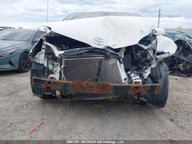 Aukcja sprzedaży 2011 Toyota Sienna, vin: 5TDJK3DCXBS007493, numer aukcji: 12691191