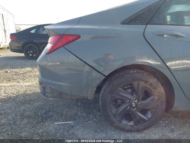 12691210 :رقم المزاد ، KMHLM4AG3MU100270 vin ، 2021 Hyundai Elantra Preferred Ivt مزاد بيع