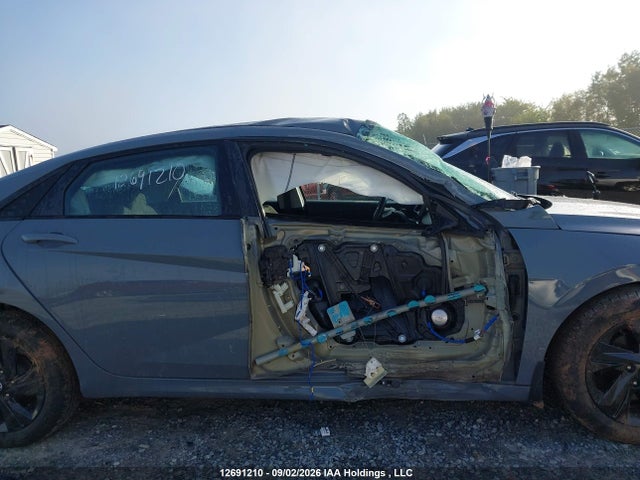 12691210 :رقم المزاد ، KMHLM4AG3MU100270 vin ، 2021 Hyundai Elantra Preferred Ivt مزاد بيع
