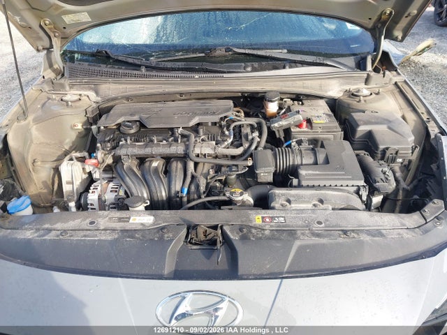 12691210 :رقم المزاد ، KMHLM4AG3MU100270 vin ، 2021 Hyundai Elantra Preferred Ivt مزاد بيع