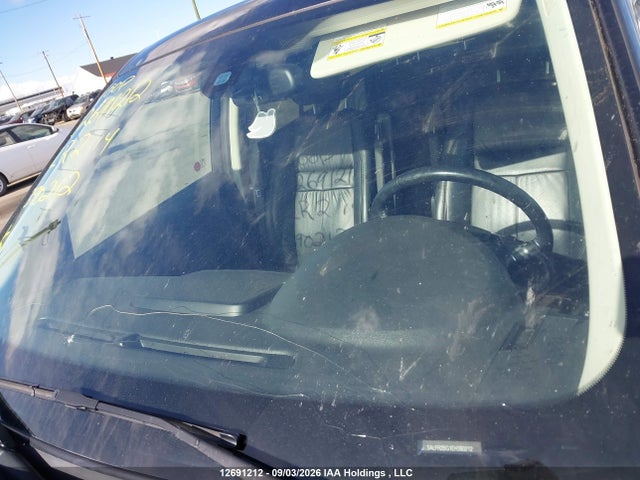 Land Rover LR2 HSE 2014 SALFR2BG1EH390212 Image 17