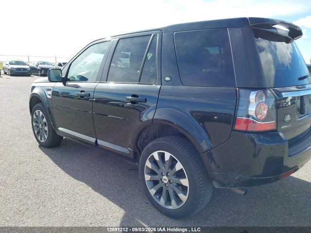 Land Rover LR2 HSE 2014 SALFR2BG1EH390212 Image 3