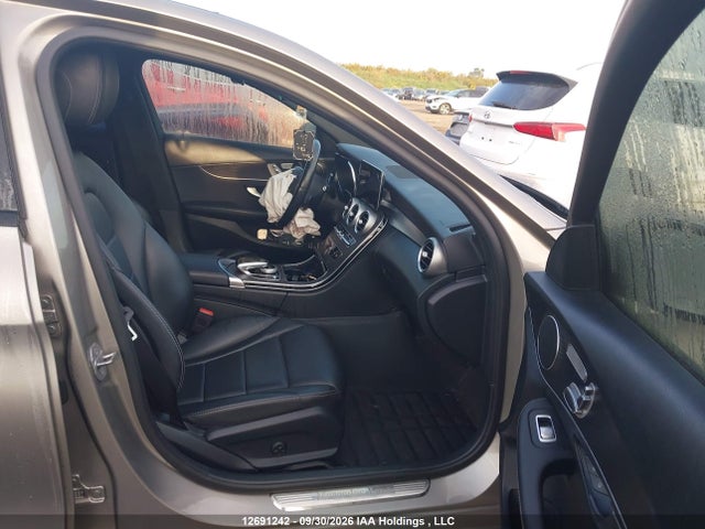 W1KWF8EB2MR649470 Mercedes-Benz C 300 4matic