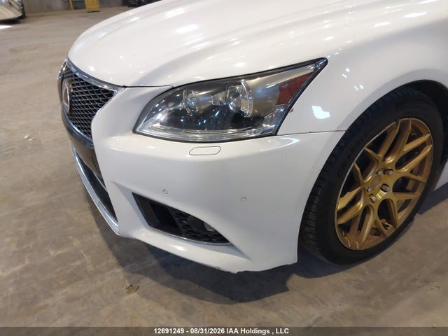 Продажа на аукционе авто 2013 Lexus Ls 460, vin: JTHCL5EF2D5015881, номер лота: 12691249