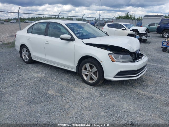 2017 Volkswagen Jetta Wolfsburg Edition მანქანა იყიდება აუქციონზე, vin: 3VWDB7AJ4HM383944, აუქციონის ნომერი: 12691254