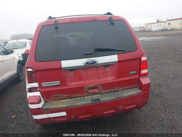 12691256 :رقم المزاد ، 1FMCU9EG4BKC32857 vin ، 2011 Ford Escape مزاد بيع