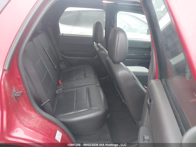 12691256 :رقم المزاد ، 1FMCU9EG4BKC32857 vin ، 2011 Ford Escape مزاد بيع