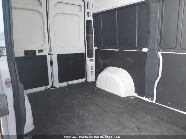 RAM Promaster 2500 2500 High 2026 3C6LRVCG5TE182337 Image 8