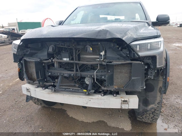 Продаж на аукціоні авто 2024 Toyota Tundra Hybrid Limited 4x4, vin: 5TFPC5DB1RX079312, номер лоту: 12691271