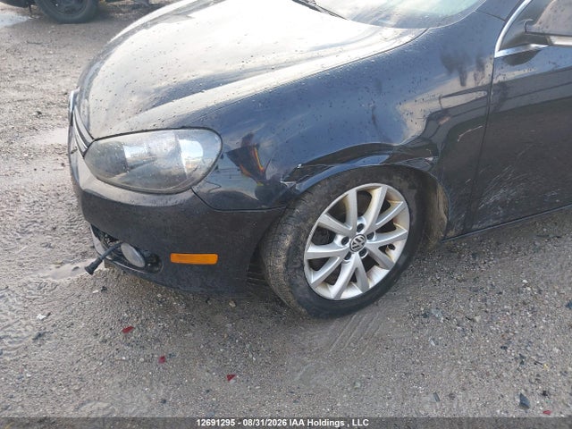 Auction sale of the 2014 Volkswagen Golf 2.0 Tdi Comfortline/2.0 Tdi Highline/2.0 Tdi Trendline/2.0 Tdi Wolfsburg Edition, vin: 3VWPL7AJ5EM610418, lot number: 12691295