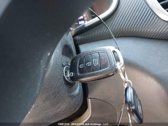 2019 Hyundai Tucson Essential W/safety Package მანქანა იყიდება აუქციონზე, vin: KM8J2CA41KU854729, აუქციონის ნომერი: 12691315