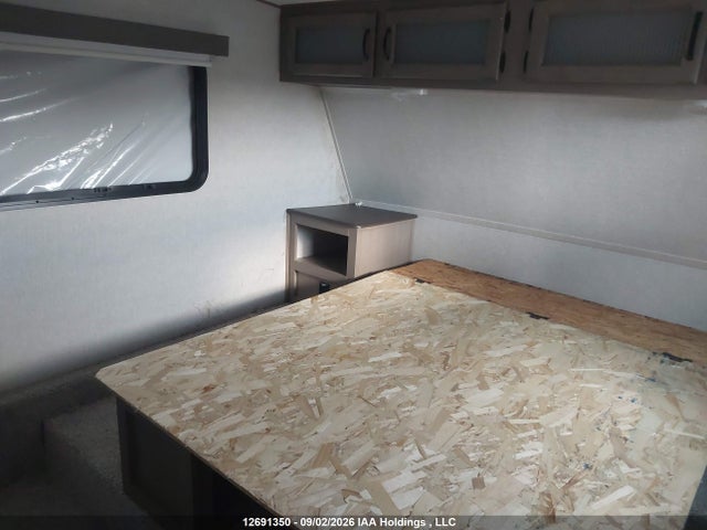 Coachmen Catalina 2021 5ZT3CLSB3MA325910 Image 13
