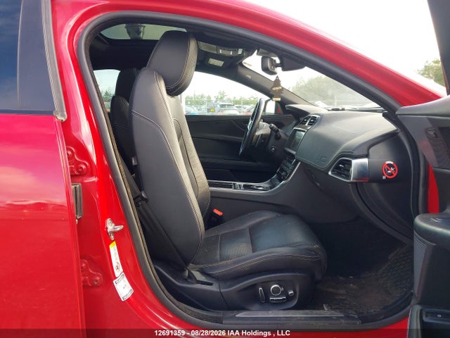 Jaguar Xe S 2018 SAJAM4FV7JCP37653 Image 5