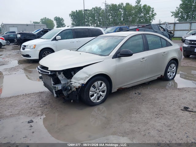 Chevrolet CRUZE LS 2014 1G1PL5SH2E7234136 Image 2