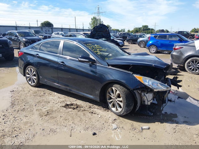 12691386 :رقم المزاد ، 5NPEC4AC5EH882242 vin ، 2014 Hyundai Sonata Se/limited مزاد بيع