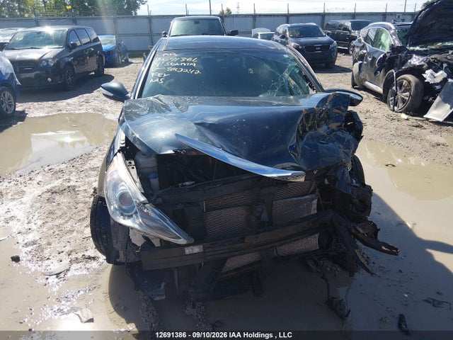12691386 :رقم المزاد ، 5NPEC4AC5EH882242 vin ، 2014 Hyundai Sonata Se/limited مزاد بيع