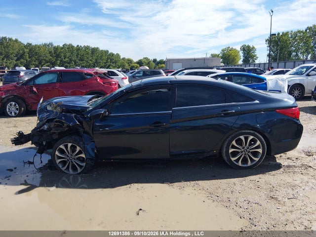 12691386 :رقم المزاد ، 5NPEC4AC5EH882242 vin ، 2014 Hyundai Sonata Se/limited مزاد بيع