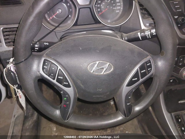 5NPDH4AE8GH760184 Hyundai ELANTRA GL