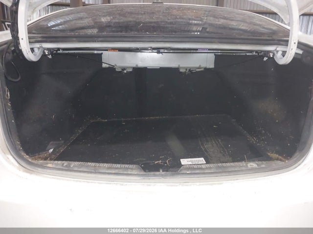 5NPDH4AE8GH760184 Hyundai ELANTRA GL
