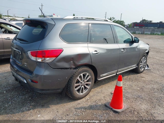 5N1AR2MM1FC698933 Nissan Pathfinder Platinum/s/sl/sv