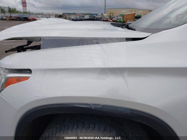 1GNEVHKW1JJ135966 Chevrolet Traverse Lt True North