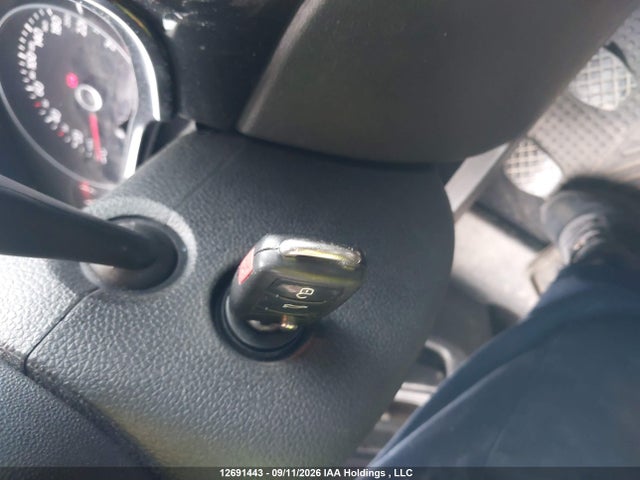 2012 Volkswagen Beetle მანქანა იყიდება აუქციონზე, vin: 3VWHX7AT7CM632346, აუქციონის ნომერი: 12691443