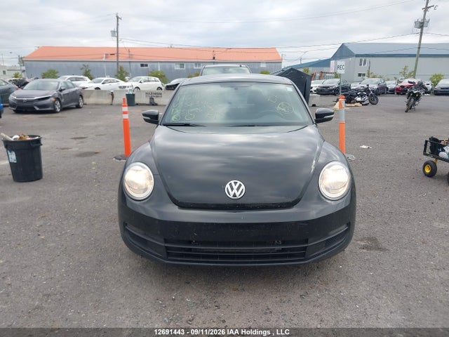 2012 Volkswagen Beetle მანქანა იყიდება აუქციონზე, vin: 3VWHX7AT7CM632346, აუქციონის ნომერი: 12691443