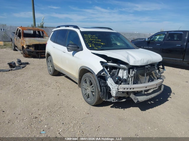 2021 Honda Passport Sport მანქანა იყიდება აუქციონზე, vin: 5FNYF8H23MB502109, აუქციონის ნომერი: 12691444