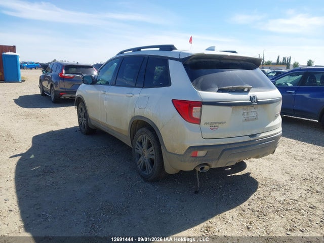 2021 Honda Passport Sport მანქანა იყიდება აუქციონზე, vin: 5FNYF8H23MB502109, აუქციონის ნომერი: 12691444