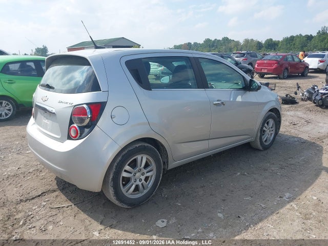 Chevrolet Sonic Lt Auto 2014 1G1JC6EH1E4120721 Image 4