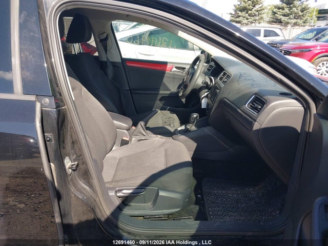 12691460 :رقم المزاد ، 3VW2K7AJXEM260412 vin ، 2014 Volkswagen Jetta مزاد بيع