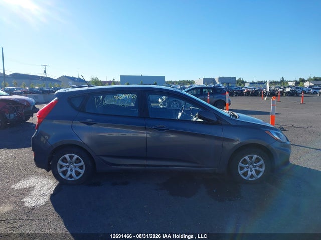 12691466 :رقم المزاد ، KMHCT5AE5CU031894 vin ، 2012 Hyundai Accent مزاد بيع