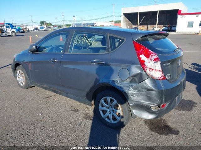 12691466 :رقم المزاد ، KMHCT5AE5CU031894 vin ، 2012 Hyundai Accent مزاد بيع