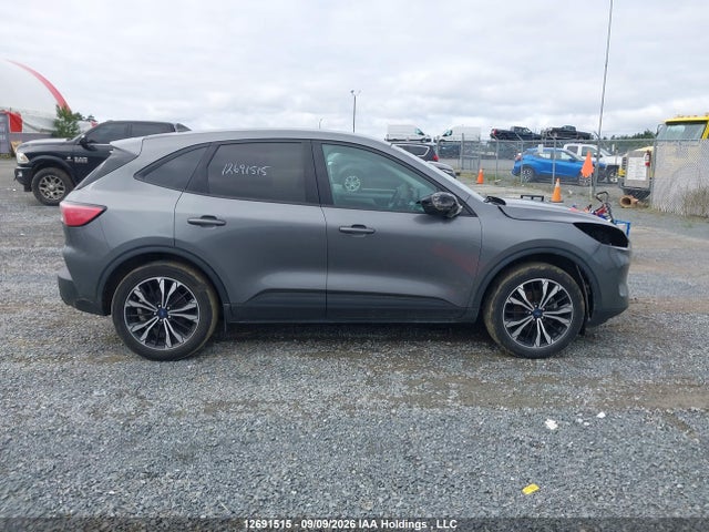 12691515 :رقم المزاد ، 1FMCU9BZ8NUA49542 vin ، 2022 Ford Escape Se Hybrid مزاد بيع