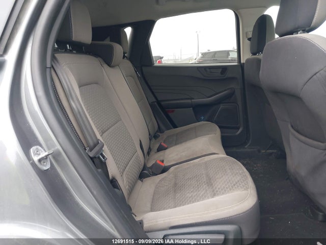 12691515 :رقم المزاد ، 1FMCU9BZ8NUA49542 vin ، 2022 Ford Escape Se Hybrid مزاد بيع