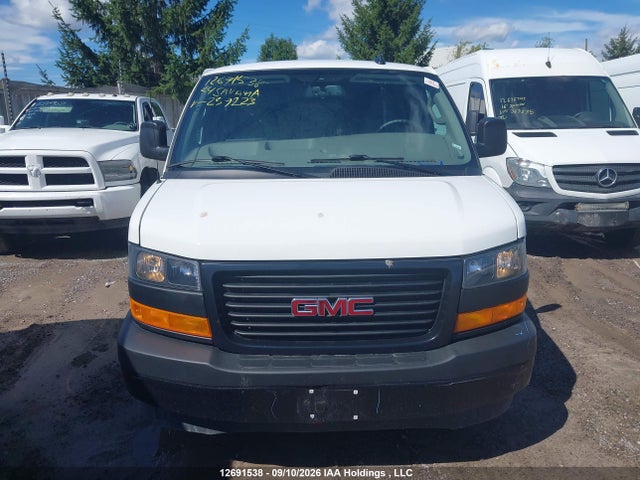 GMC Savana G2500 2024 1GTW7BFP0R1239223 Image 11