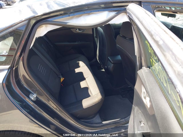 KIA FORTE LX 2019 3KPF24AD3KE121550 Image 8