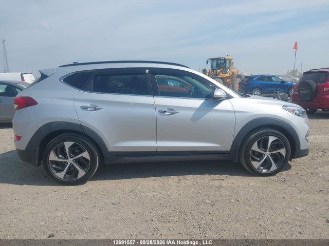 KM8J3CA28GU091918 Hyundai Tucson Ultimate