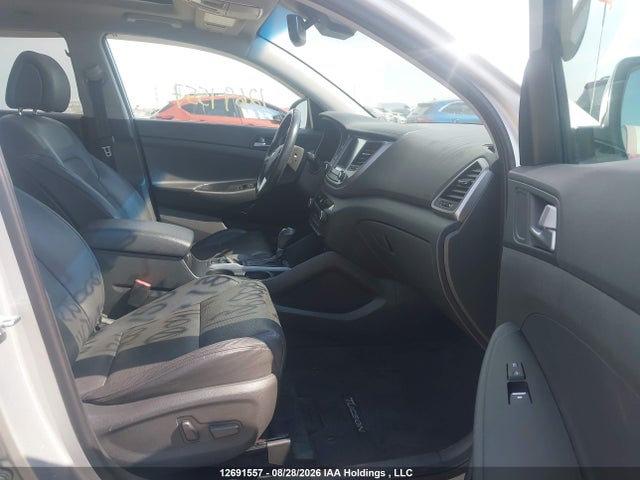KM8J3CA28GU091918 Hyundai Tucson Ultimate