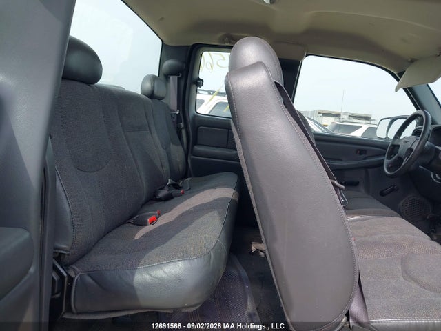 Продаж на аукціоні авто 2004 Gmc Sierra K2500 Heavy Duty, vin: 1GTHK29U04E343222, номер лоту: 12691566