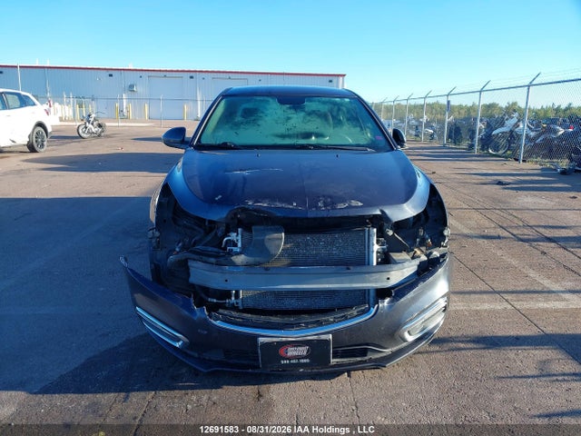 1G1PC5SB8F7161318 Chevrolet Cruze 1lt