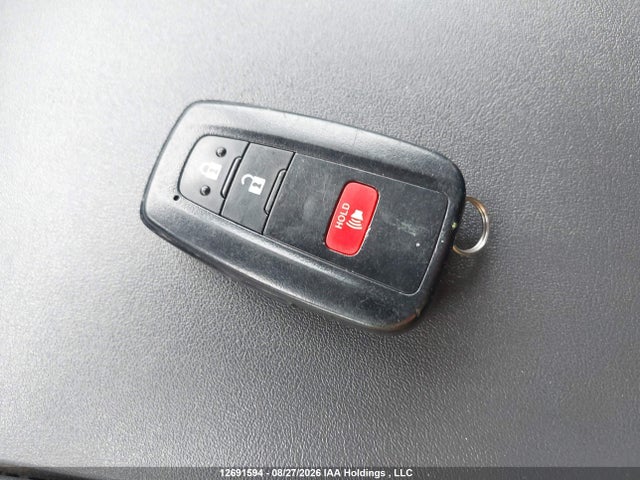 5TDBZRBHXLS500075 Toyota Highlander Le