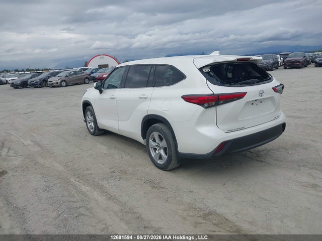 5TDBZRBHXLS500075 Toyota Highlander Le