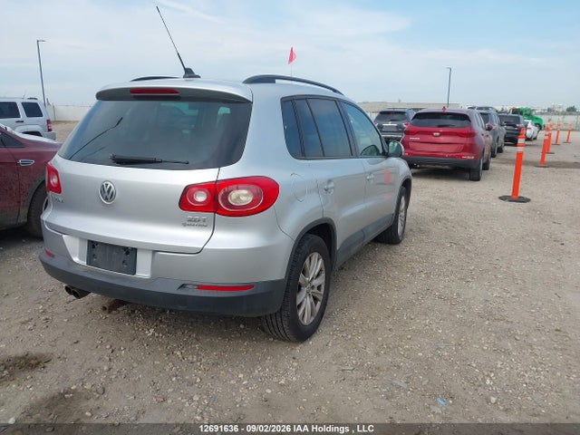 Продаж на аукціоні авто 2011 Volkswagen Tiguan 2.0 Tsi Comfortline/2.0 Tsi Highline/2.0 Tsi Trendline, vin: WVGBV7AX9BW531112, номер лоту: 12691636
