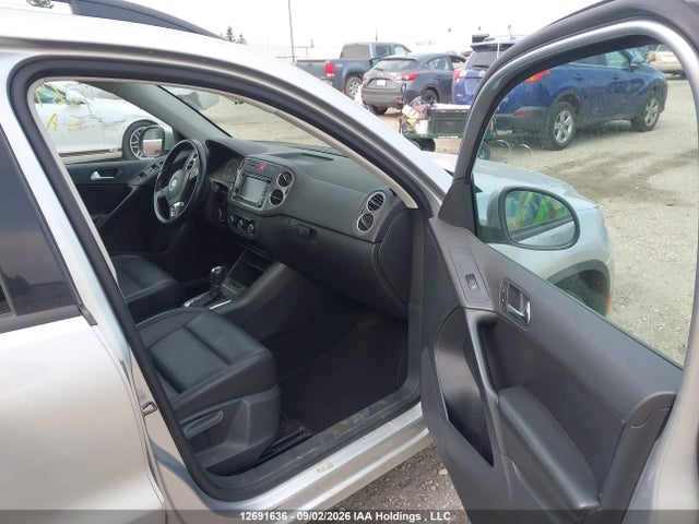 Продаж на аукціоні авто 2011 Volkswagen Tiguan 2.0 Tsi Comfortline/2.0 Tsi Highline/2.0 Tsi Trendline, vin: WVGBV7AX9BW531112, номер лоту: 12691636