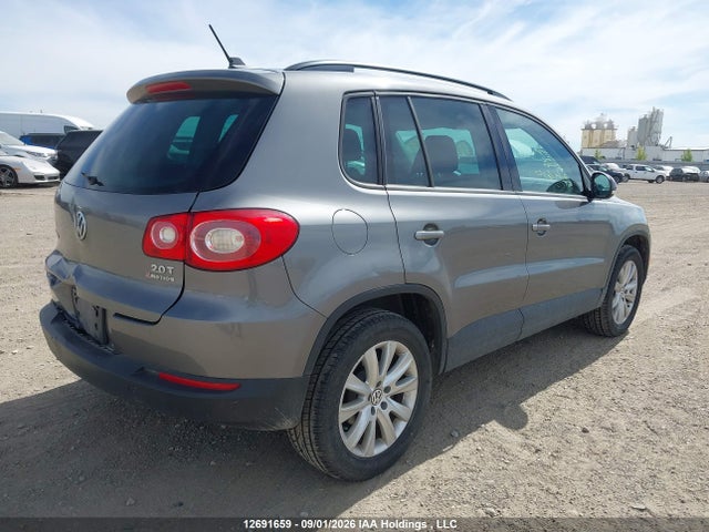 2009 Volkswagen Tiguan Se/sel მანქანა იყიდება აუქციონზე, vin: WVGBV75N39W532114, აუქციონის ნომერი: 12691659